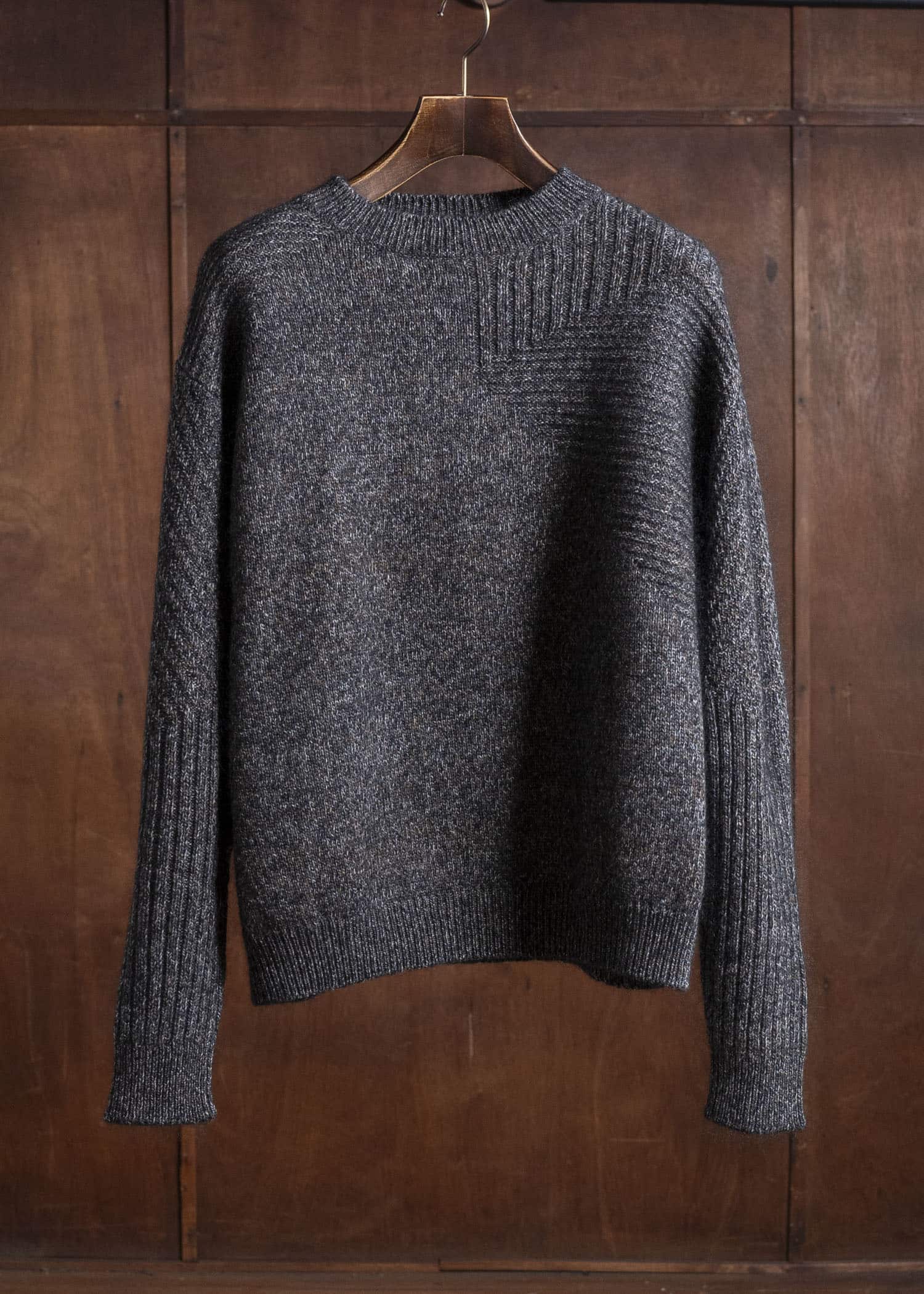 amachi. Wood Flame Knit AY17K-4080 Mix Gray
