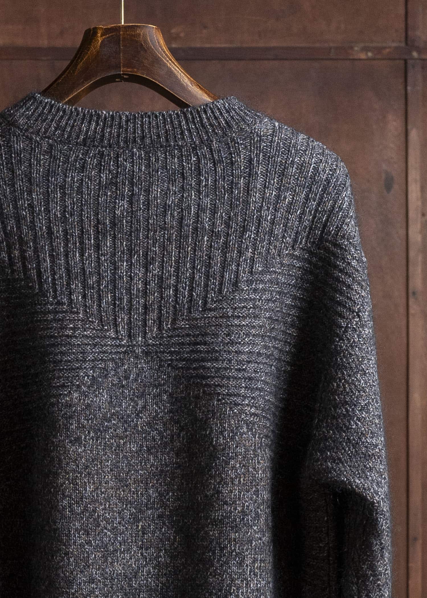 amachi. Wood Flame Knit AY17K-4080 Mix Gray