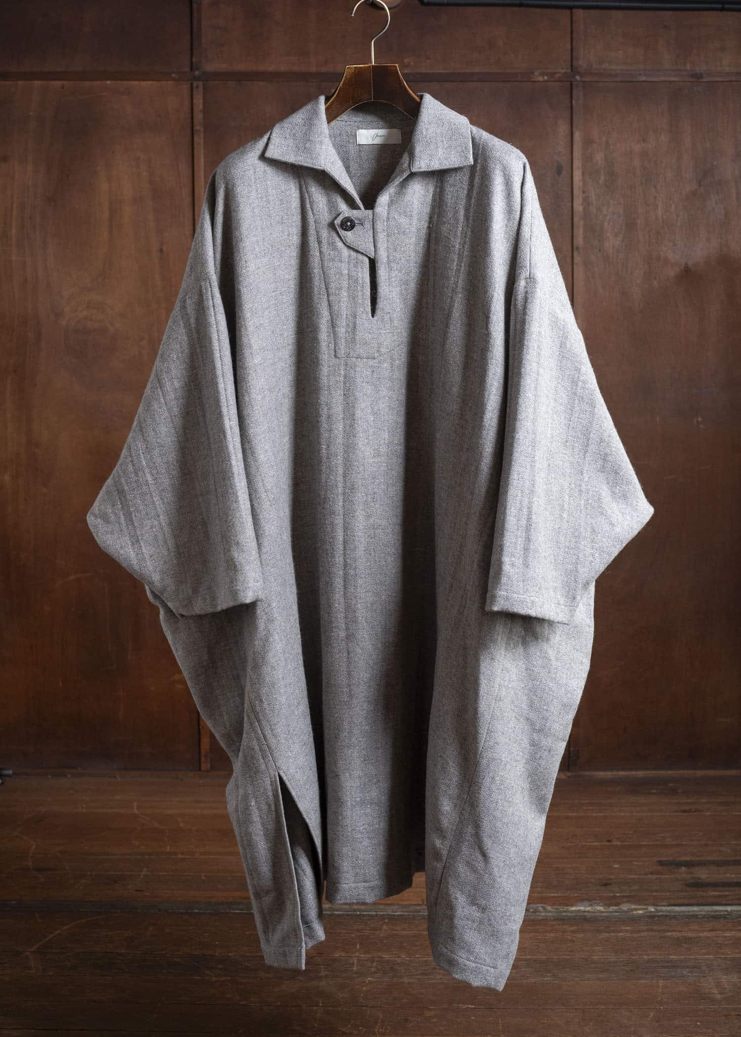 amachi. Kashmir Atelier Coat AY17O-1075 Natural Brown