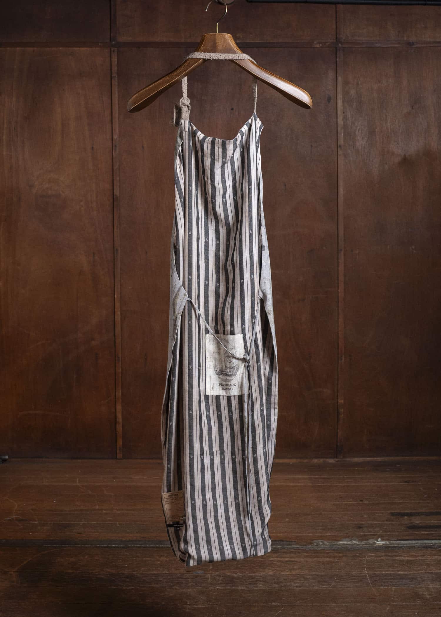 ZIGGY CHEN 0M2610303 LONG SILK APRON 52