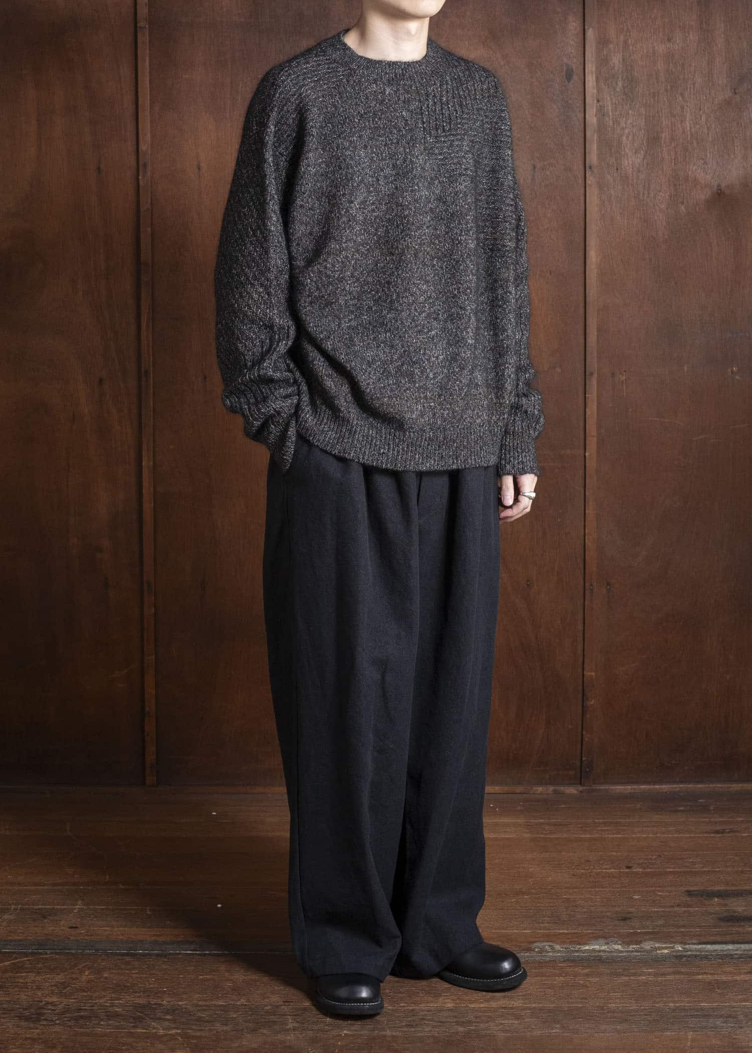 amachi. Wood Flame Knit AY17K-4080 Mix Gray