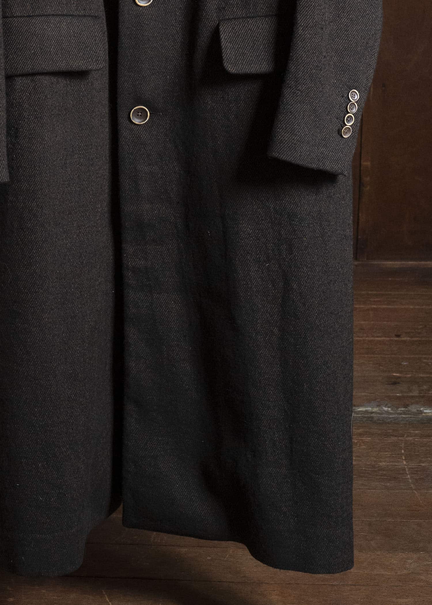 UMA WANG UM8522 CARLO COAT uw096 - black/brown