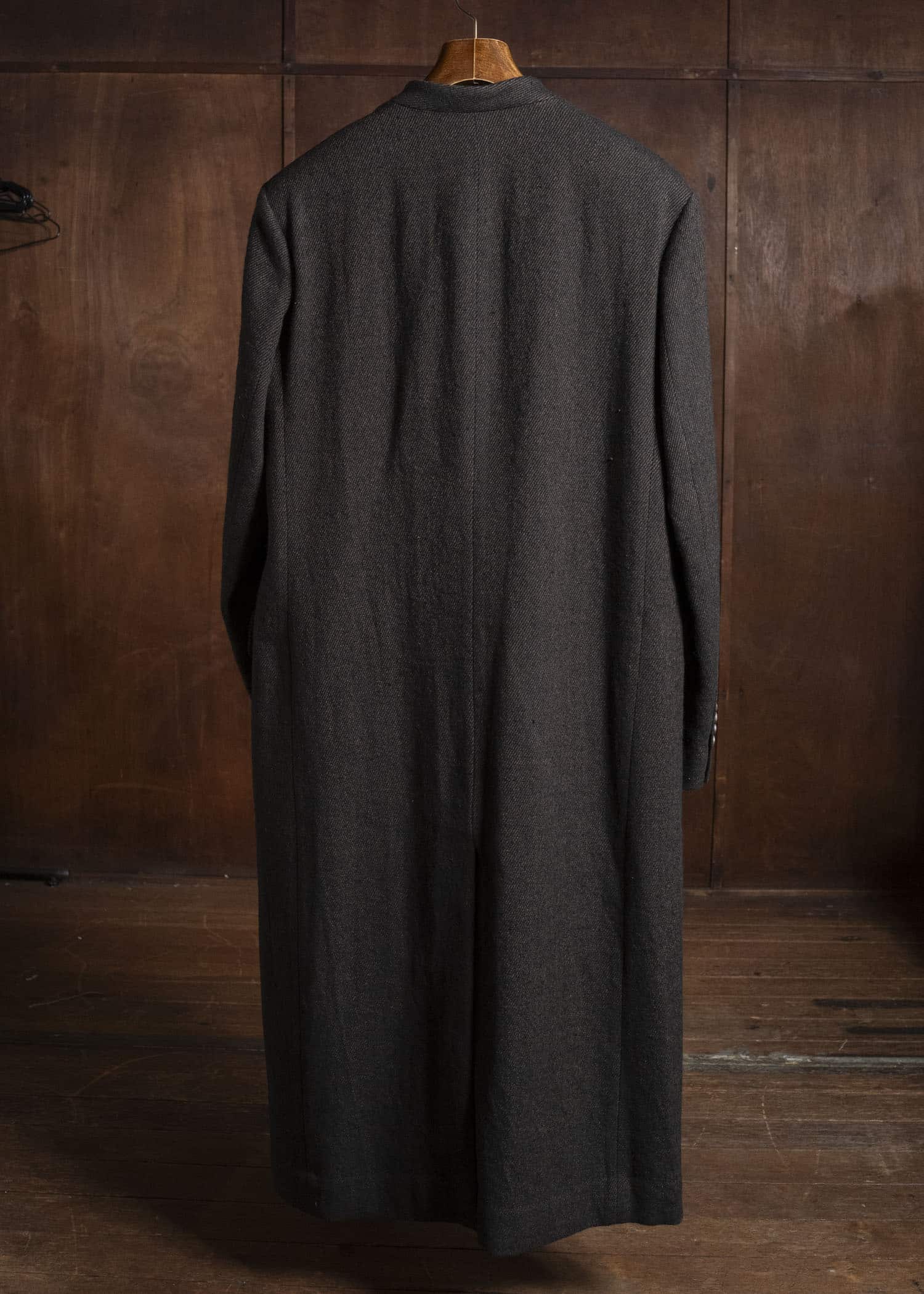UMA WANG UM8522 CARLO COAT uw096 - black/brown