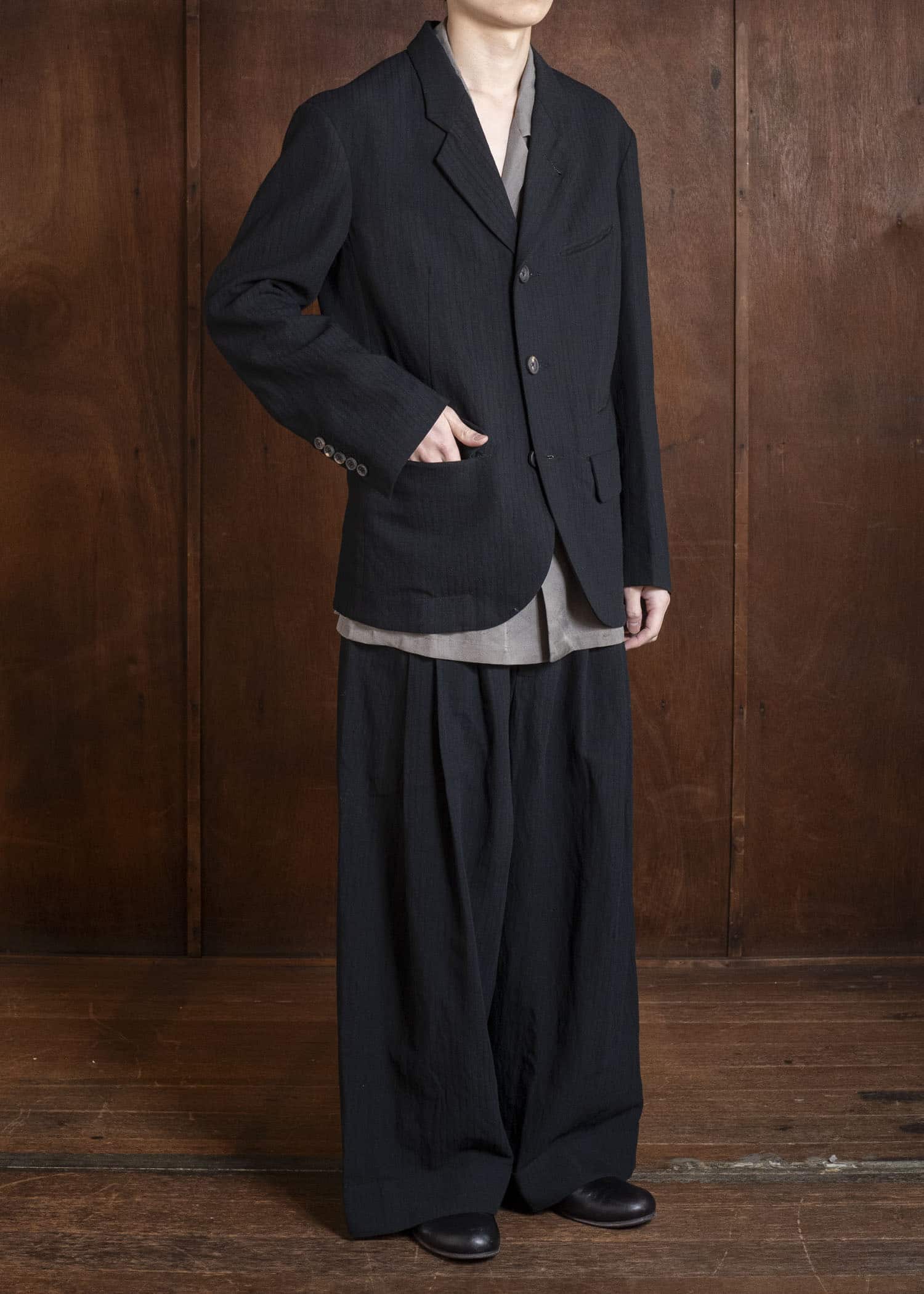 ZIGGY CHEN 0M2610902 THREE BUTTON BLAZER 04