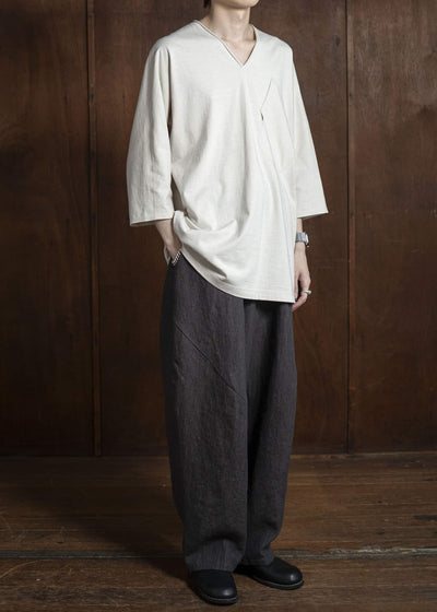 Jurgen Lehl D-pocket V-neck pullover in off-white J0152UBM502-5