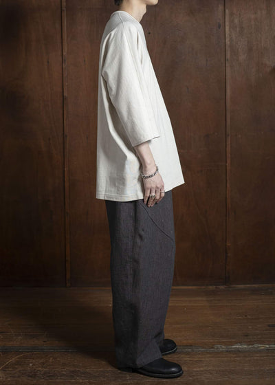 Jurgen Lehl D-pocket V-neck pullover in off-white J0152UBM502-5