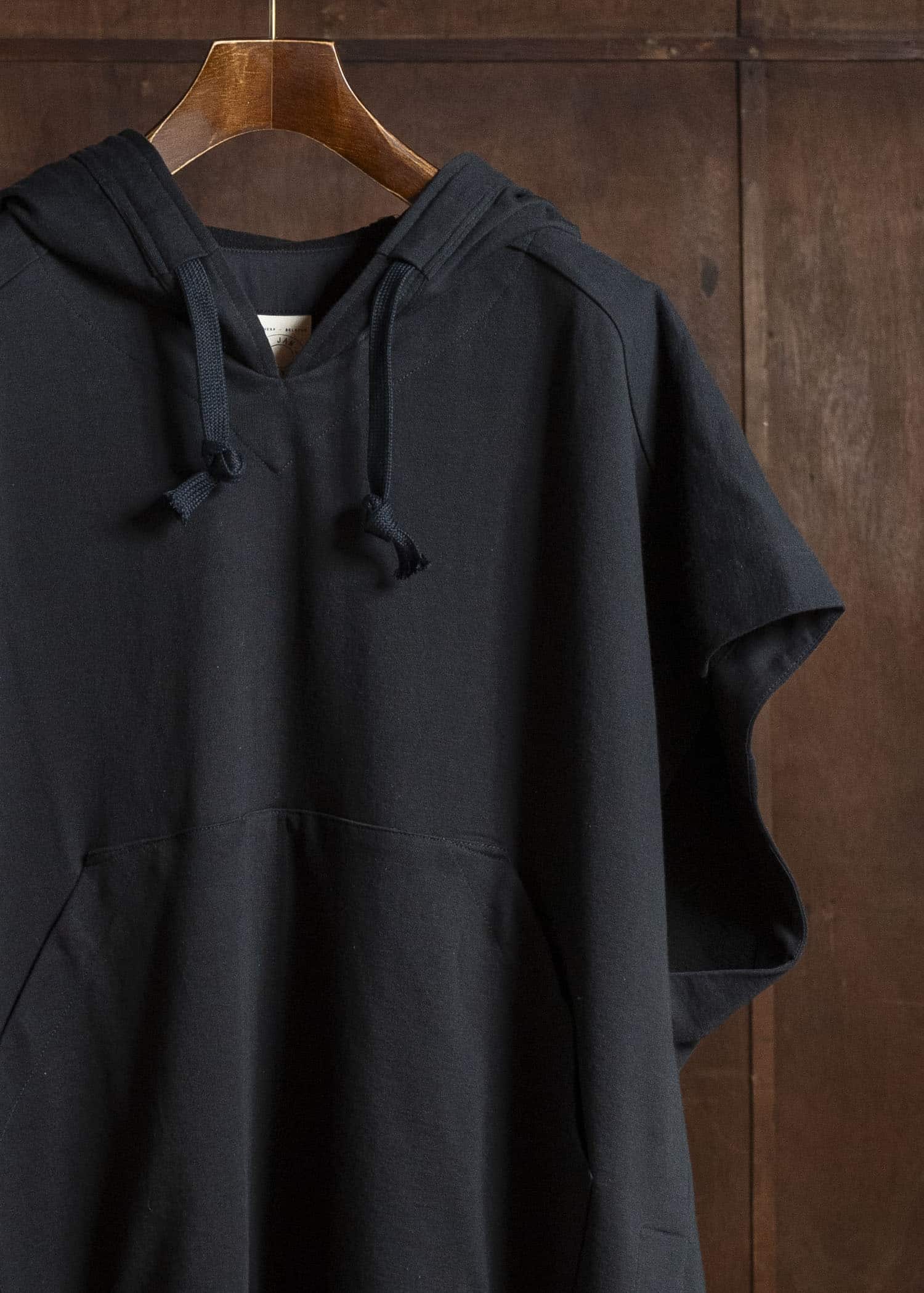 SWEAT#69 SLEEVELESS HOODIE WITH SIDE SPLITS & POUCH POCKET Org. Co Li Sweat | Summer
