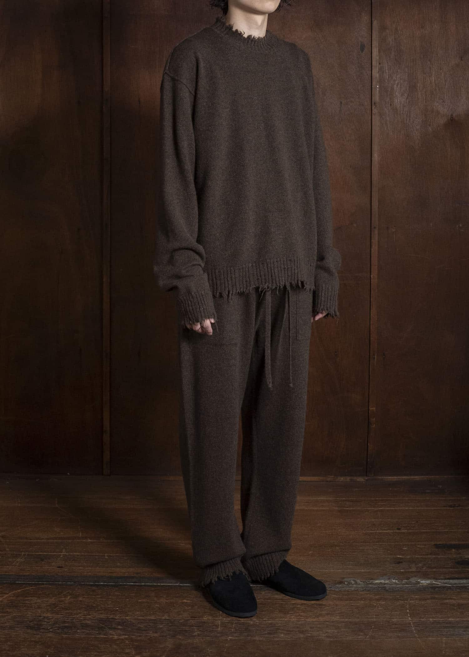 UMA WANG UK7555 ROUND NECK TOP uw600 - brown