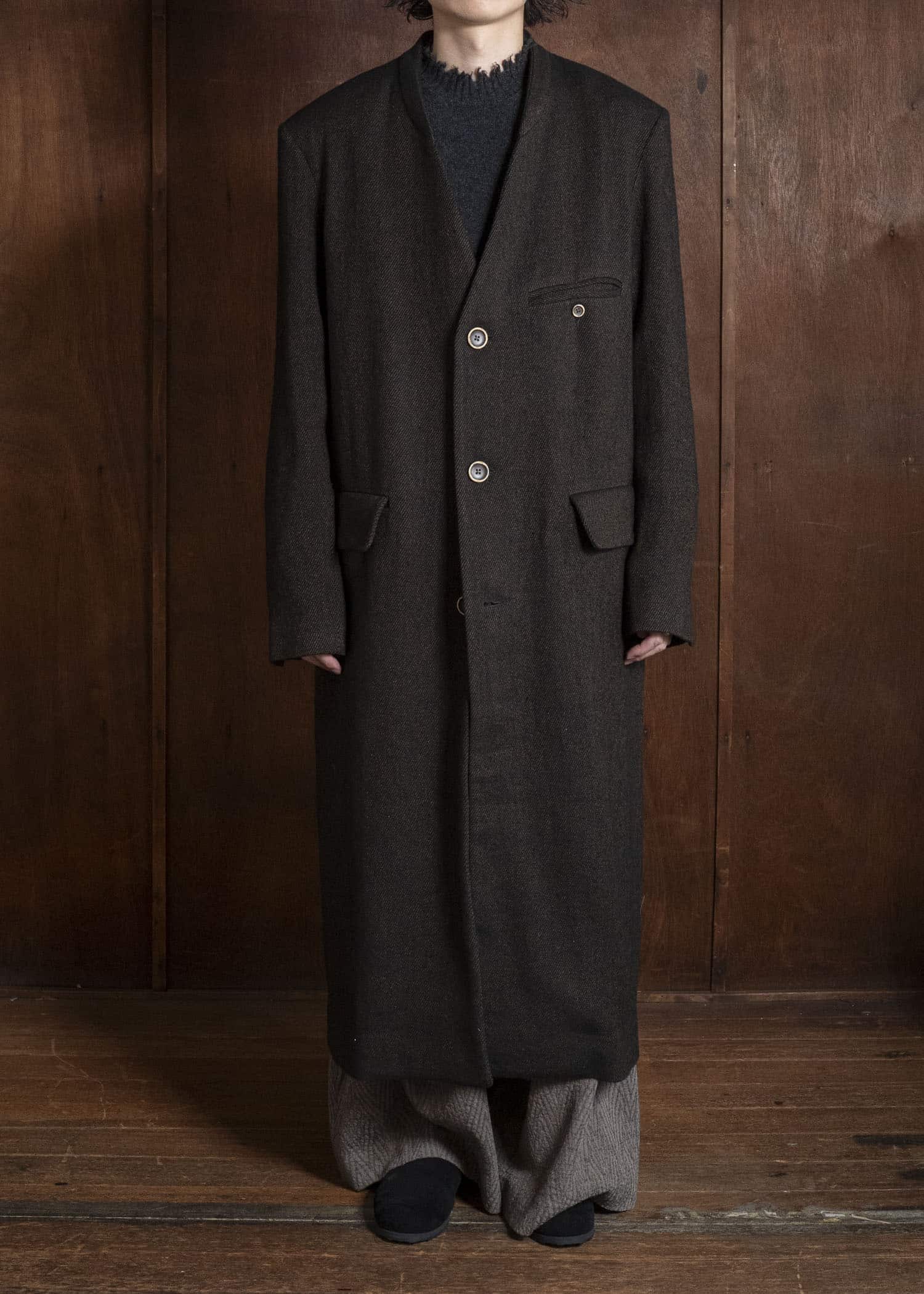 UMA WANG UM8522 CARLO COAT uw096 - black/brown