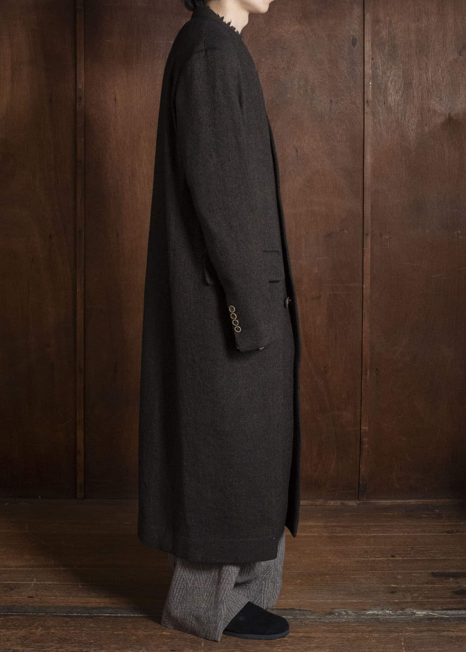 UMA WANG UM8522 CARLO COAT uw096 - black/brown