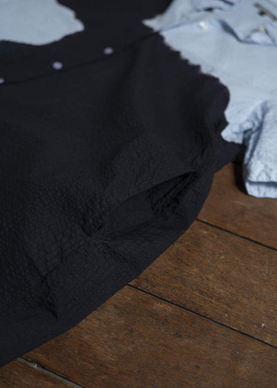 SUZUSAN Transparent Wrinkled Stripe Half Sleeve  DressBoushi Shibori Block 7049C-317-Black - Mist Blue