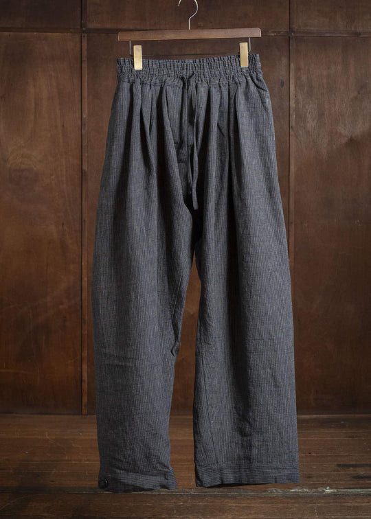 JAN-JAN VAN ESSCHE TROUSERS#91 TRIPLE PLEATED LOOSE TROUSERS WITH ELASTIC WAIST Hemp Cloth | Dark Grey Striped