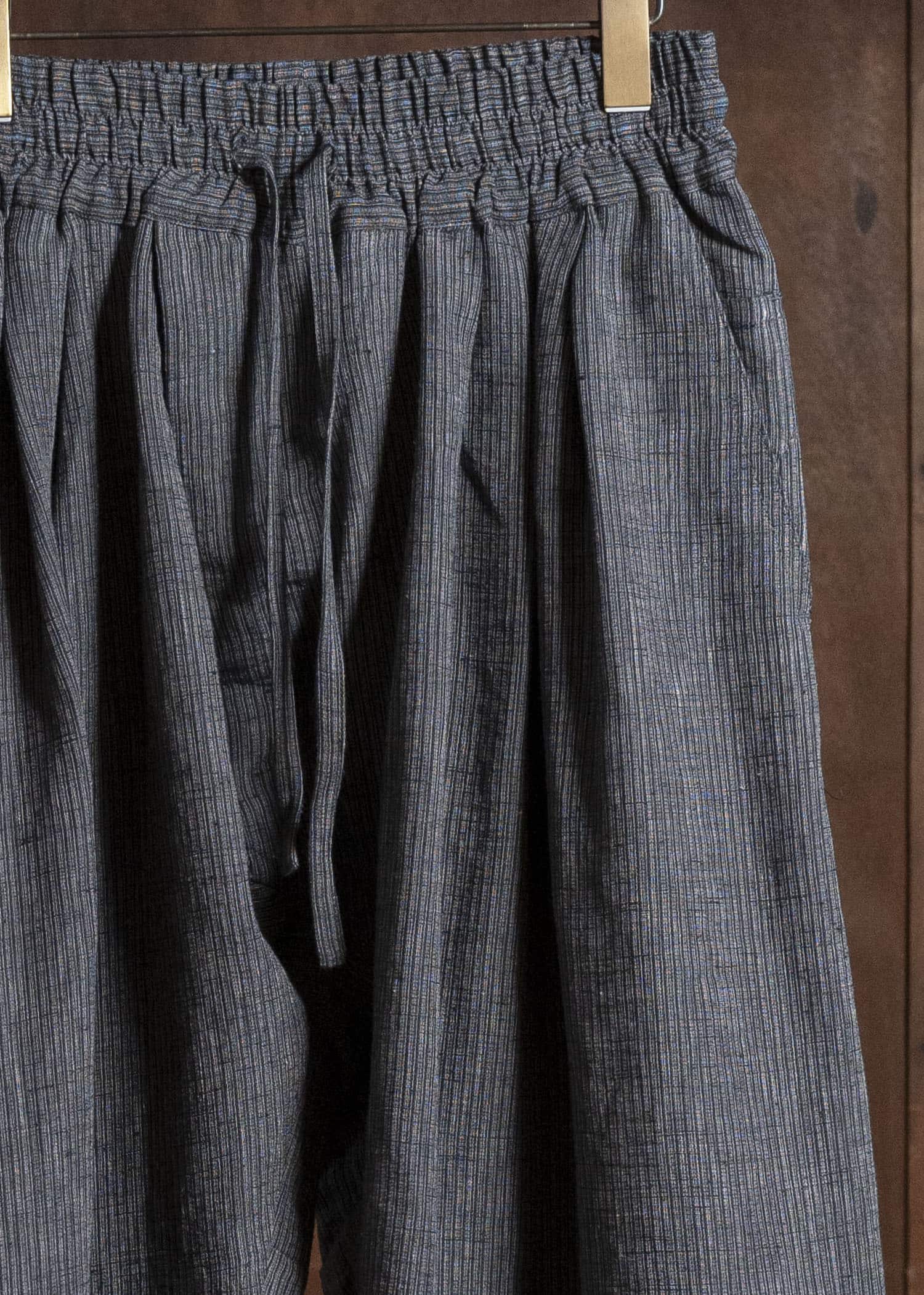 JAN-JAN VAN ESSCHE TROUSERS#91 TRIPLE PLEATED LOOSE TROUSERS WITH ELASTIC WAIST Hemp Cloth | Dark Grey Striped