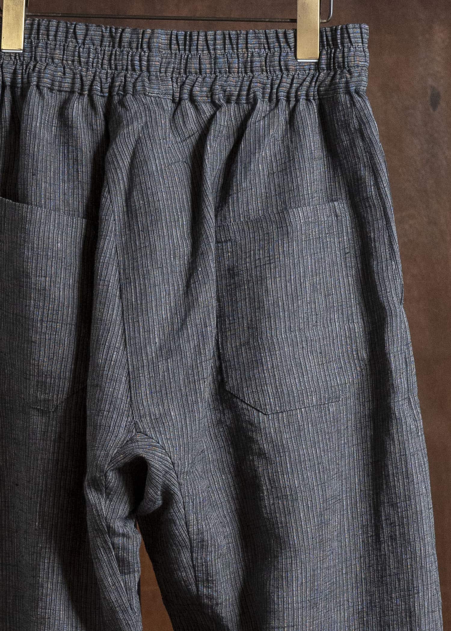 JAN-JAN VAN ESSCHE TROUSERS#91 TRIPLE PLEATED LOOSE TROUSERS WITH ELASTIC WAIST Hemp Cloth | Dark Grey Striped