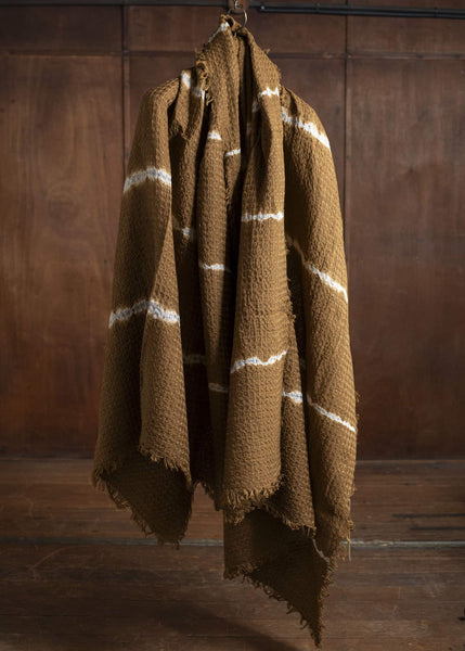 SUZUSAN Waffle Woven Linen Throw　Nuisuji Shibori 1007L-440-Ochre x Light Grey  1007L-440-Ochre x Light Grey