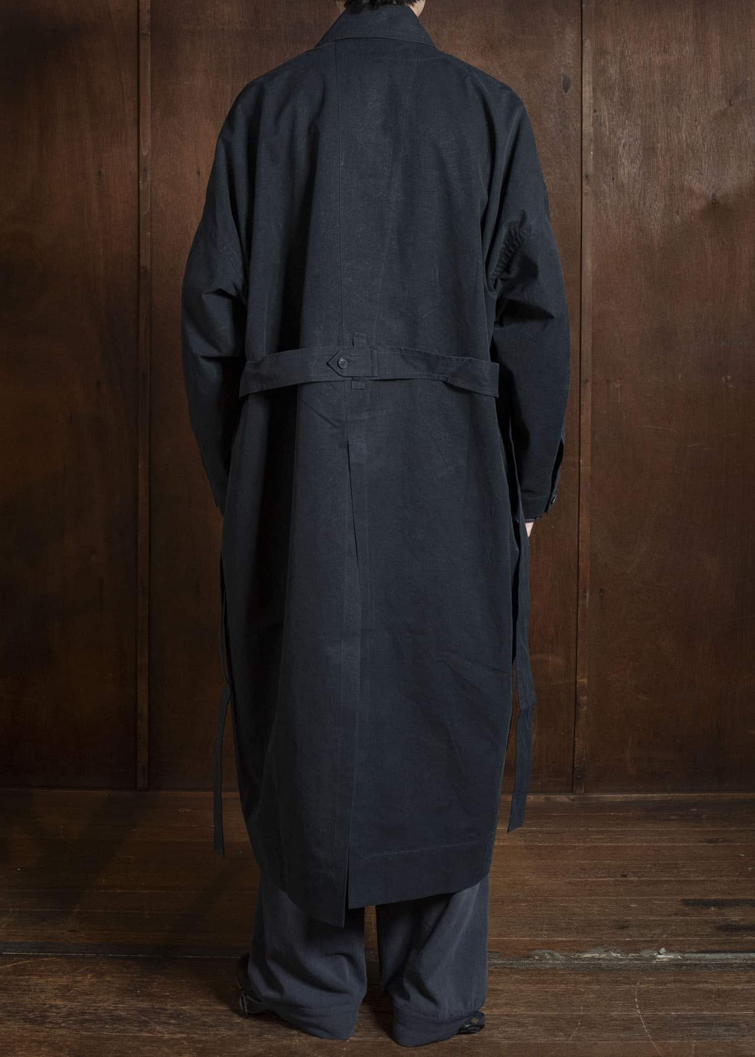JAN-JAN VAN ESSCHE COAT#34 LONG COAT JET POCKETS, BACK SPLIT, BELT, UNLINED Time Washed Light | Off Black
