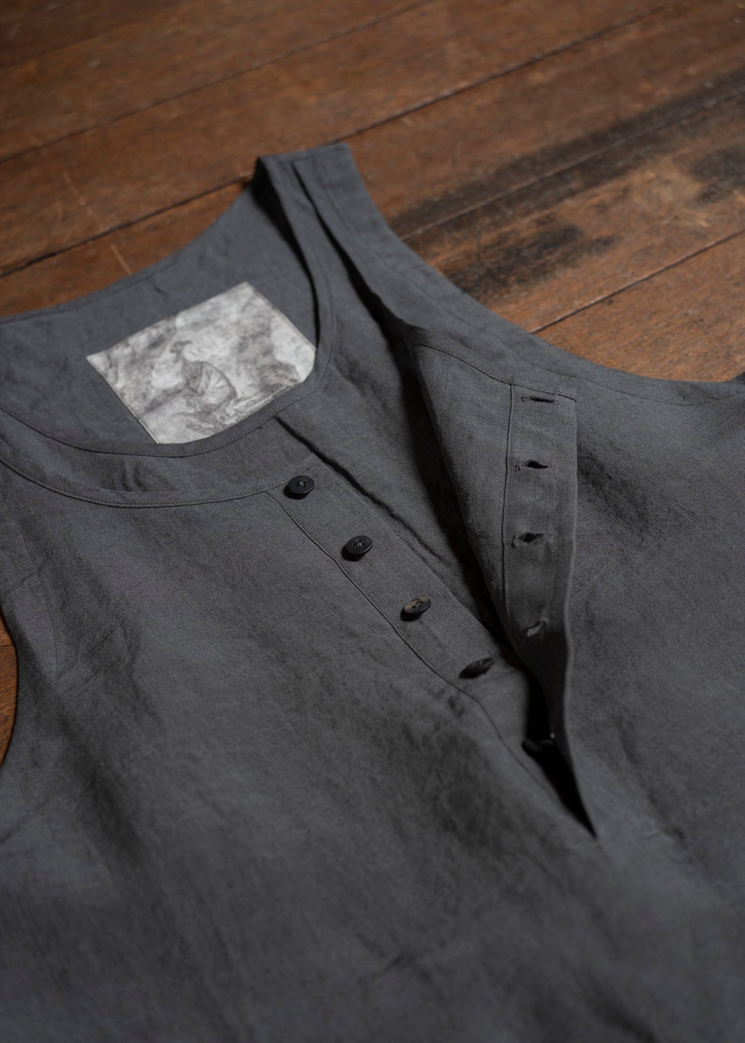 ZIGGY CHEN 0M2510105 Layered Henley-Neck Tank Top CHARCOAL BLUE