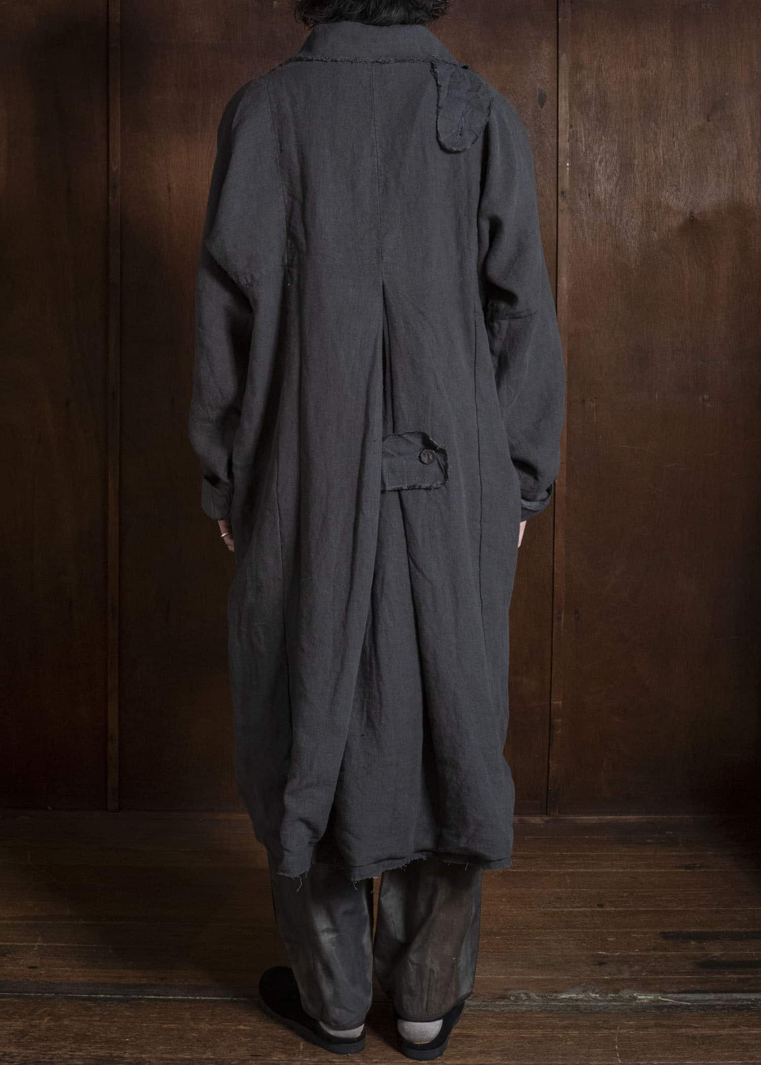 Gathering Textiles Farmer Coat (Shell Buttons) Japanese Stone Washed Linen , Black Rose Silk Lining FAC02-LI-BK