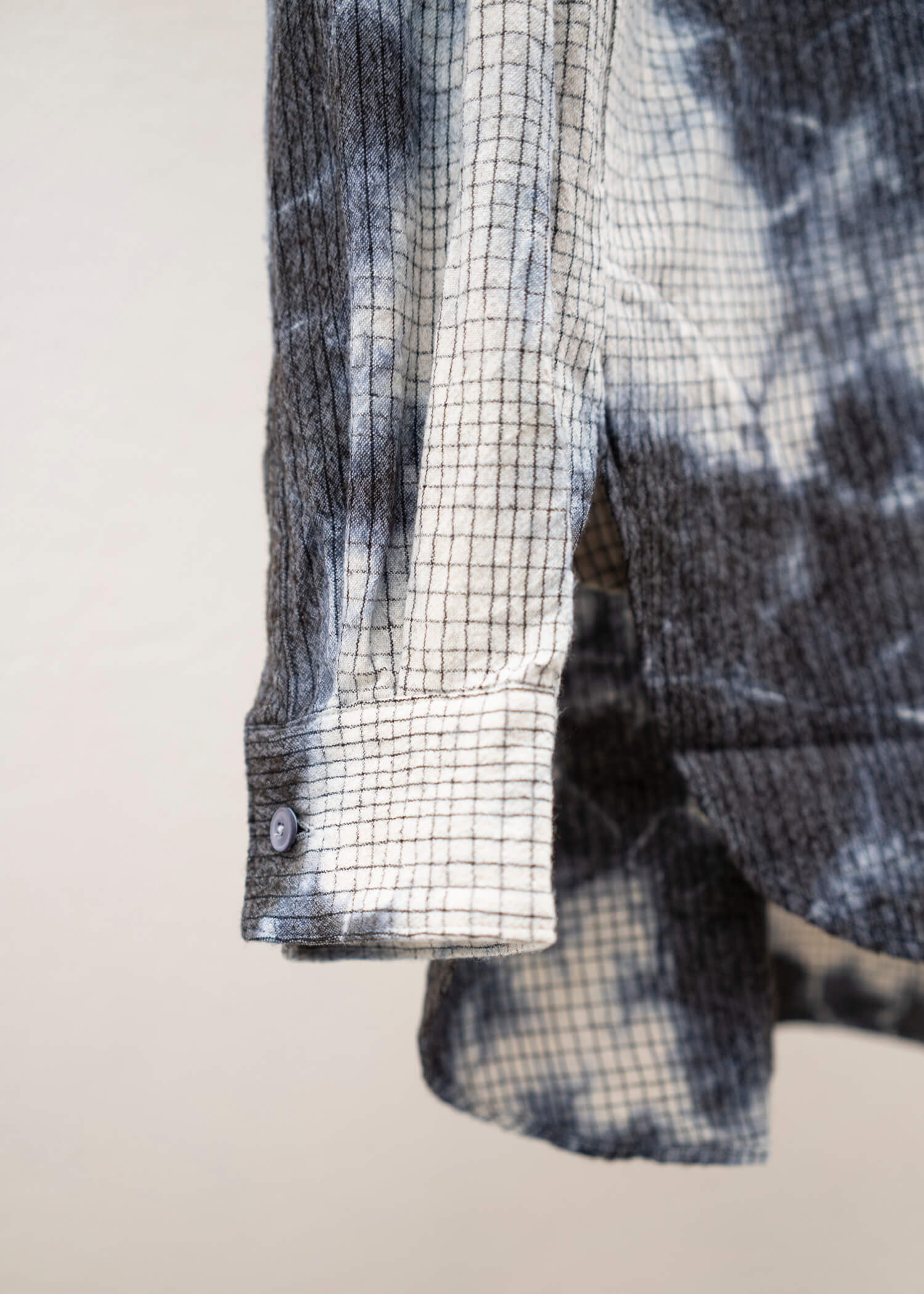 SUZUSAN Wool Cotton Linen Pencil Check Shirt(Madara Shibori) Black - Natura l White