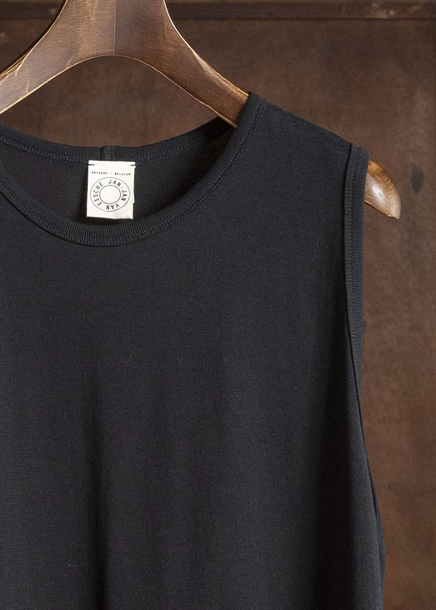 JAN-JAN VAN ESSCHE TANKTOP#16 LOOSE FIT TANK TOP Cotton Paper Jersey | Black