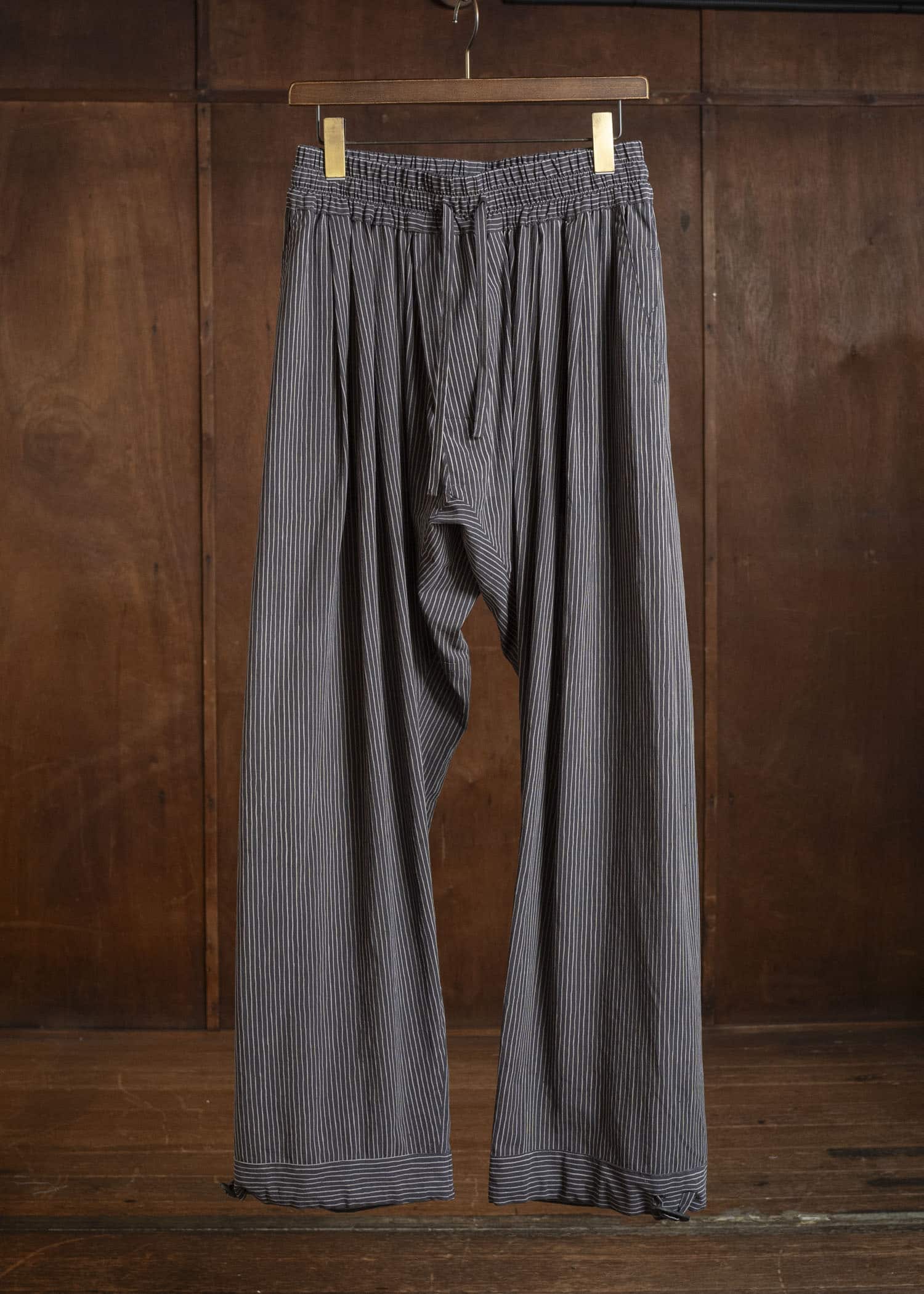 TROUSERS#91 ELASTIC WAIST TROUSERS | CREPE CO SHIRTING | Gallnut Black