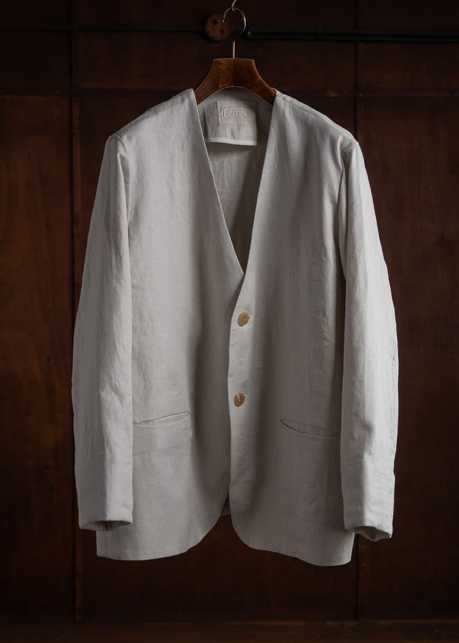 ZIIIN CARDIGAN JACKET WHITE