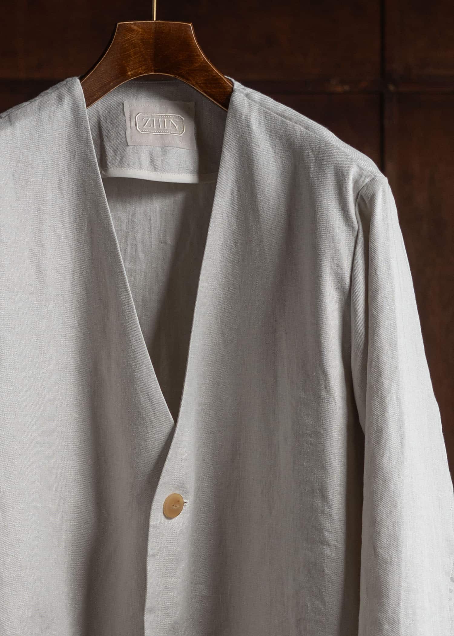 ZIIIN CARDIGAN JACKET WHITE