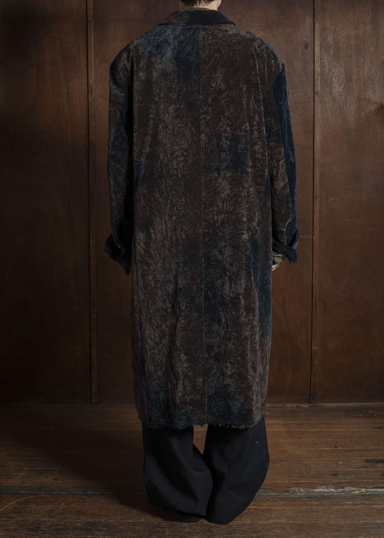 ZIGGY CHEN 0M2531102 VELVET LONG COAT 25