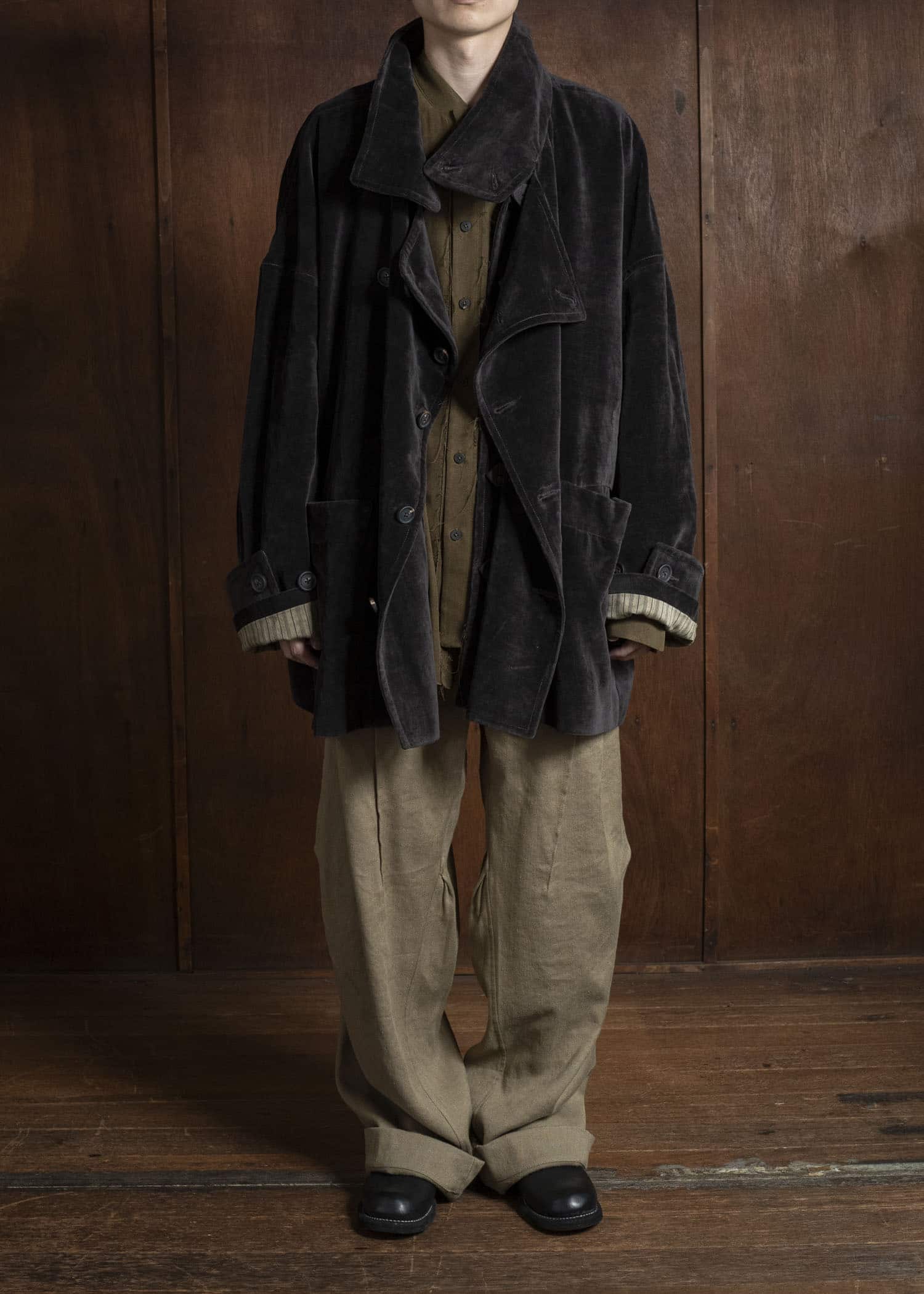 ZIGGY CHEN 0M2531103 VELVET STAND COLLAR SHORT COAT 65