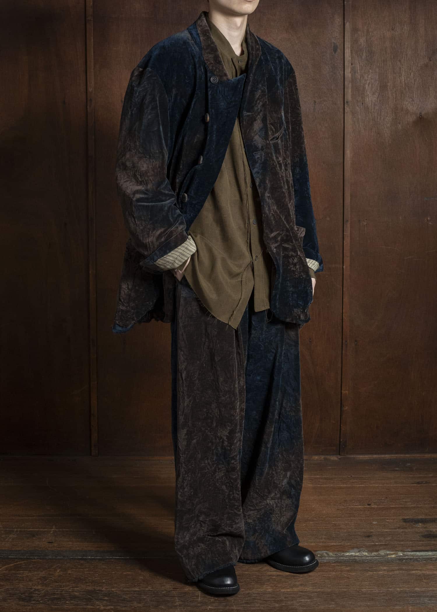 ZIGGY CHEN 0M2530905 VELVET STAND COLLAR BLAZER 25