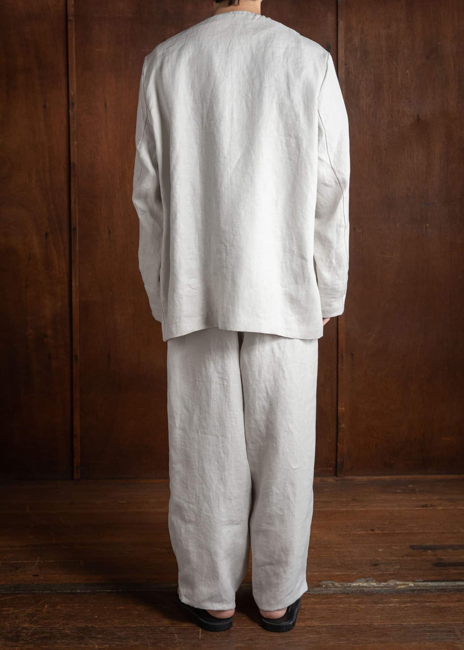 ZIIIN CARDIGAN JACKET WHITE