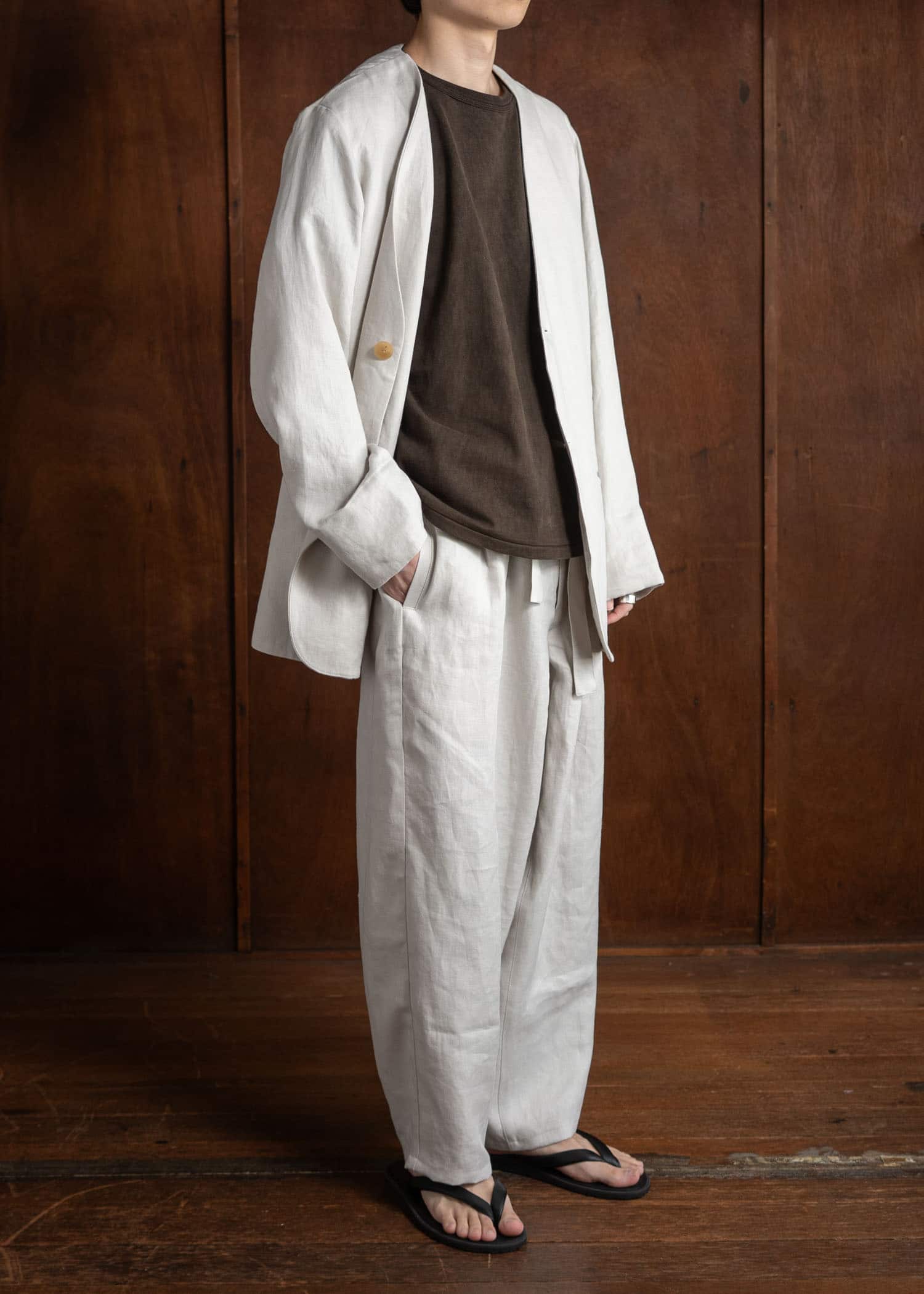 ZIIIN CARDIGAN JACKET WHITE