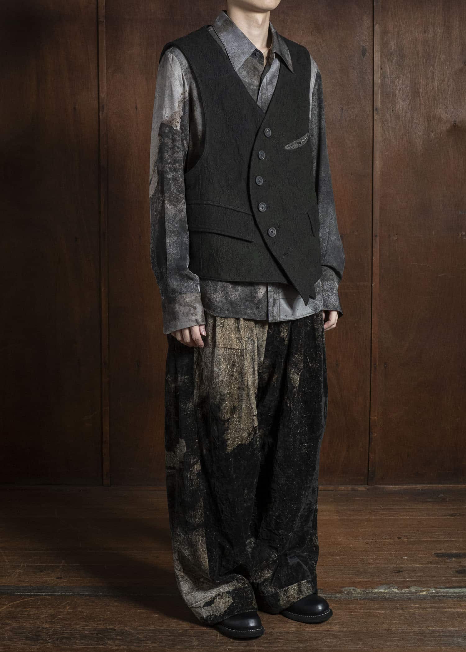 ZIGGY CHEN 0M2530102 ASYMMETRIC PATCHWORK VEST 65