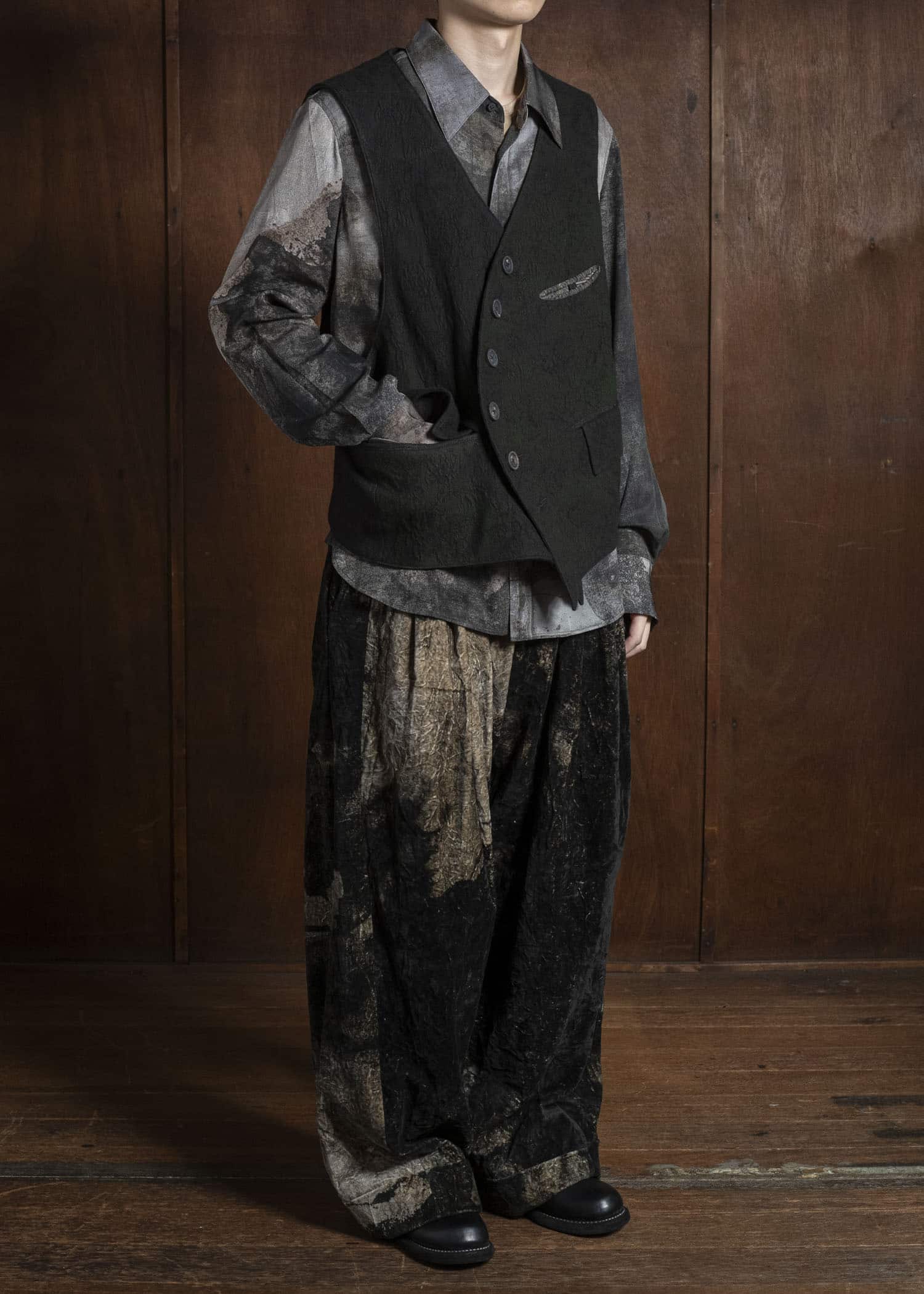 ZIGGY CHEN 0M2530102 ASYMMETRIC PATCHWORK VEST 65