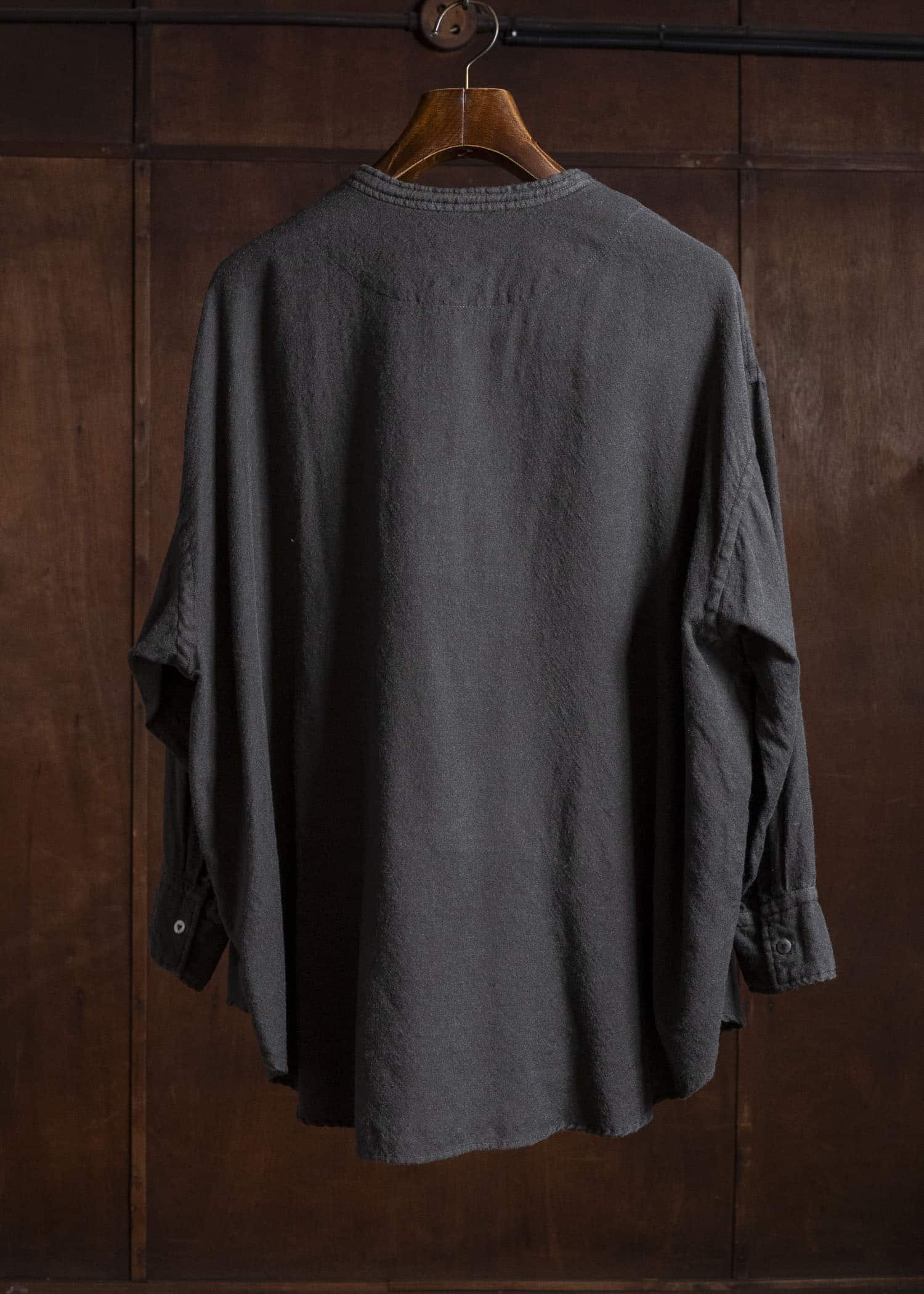 amachi. AY19S-1055-26AW Kashmir Wool Shirt Sumi