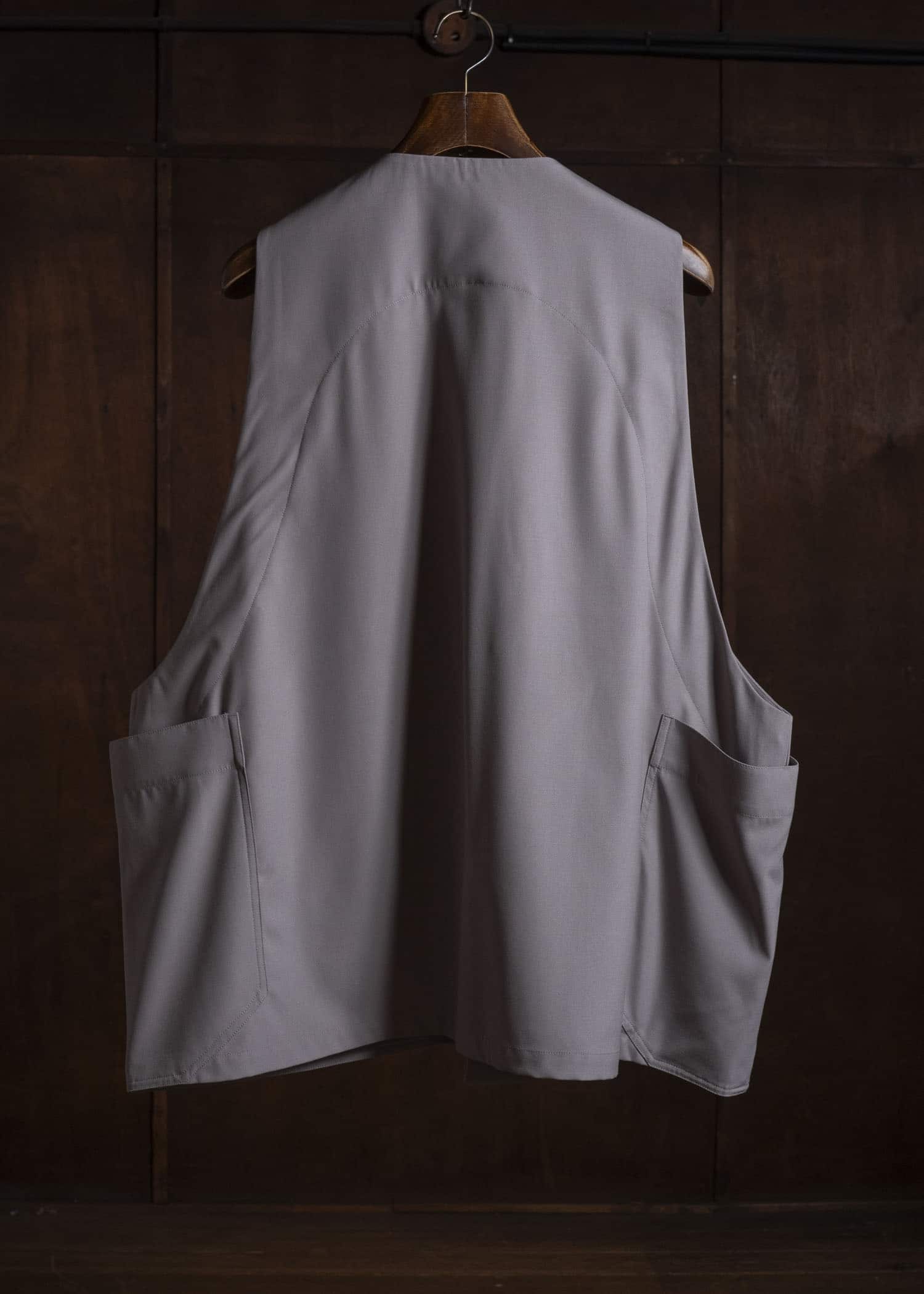 amachi. AY19V-1083-V Field Suit - 2 Way Vest Gray Beige