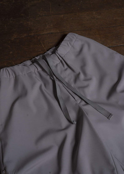 amachi. AY19B-3076-26AW Layered Utility Pants Gray Beige