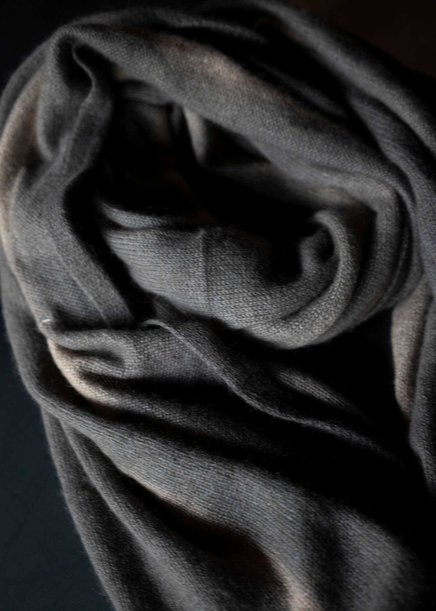 SUZUSAN Cashmere Knit Shawl Silver Grey - Light Coffee