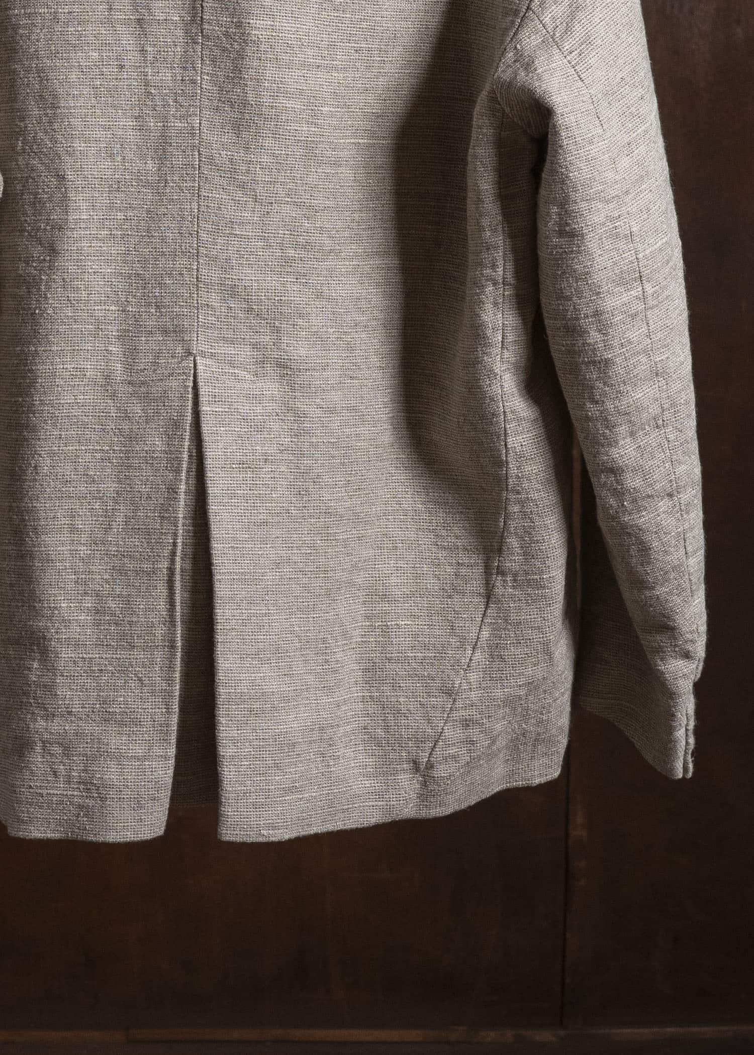 amachi. AY19J-2095-26AW Elevation Jacket Natural Gold