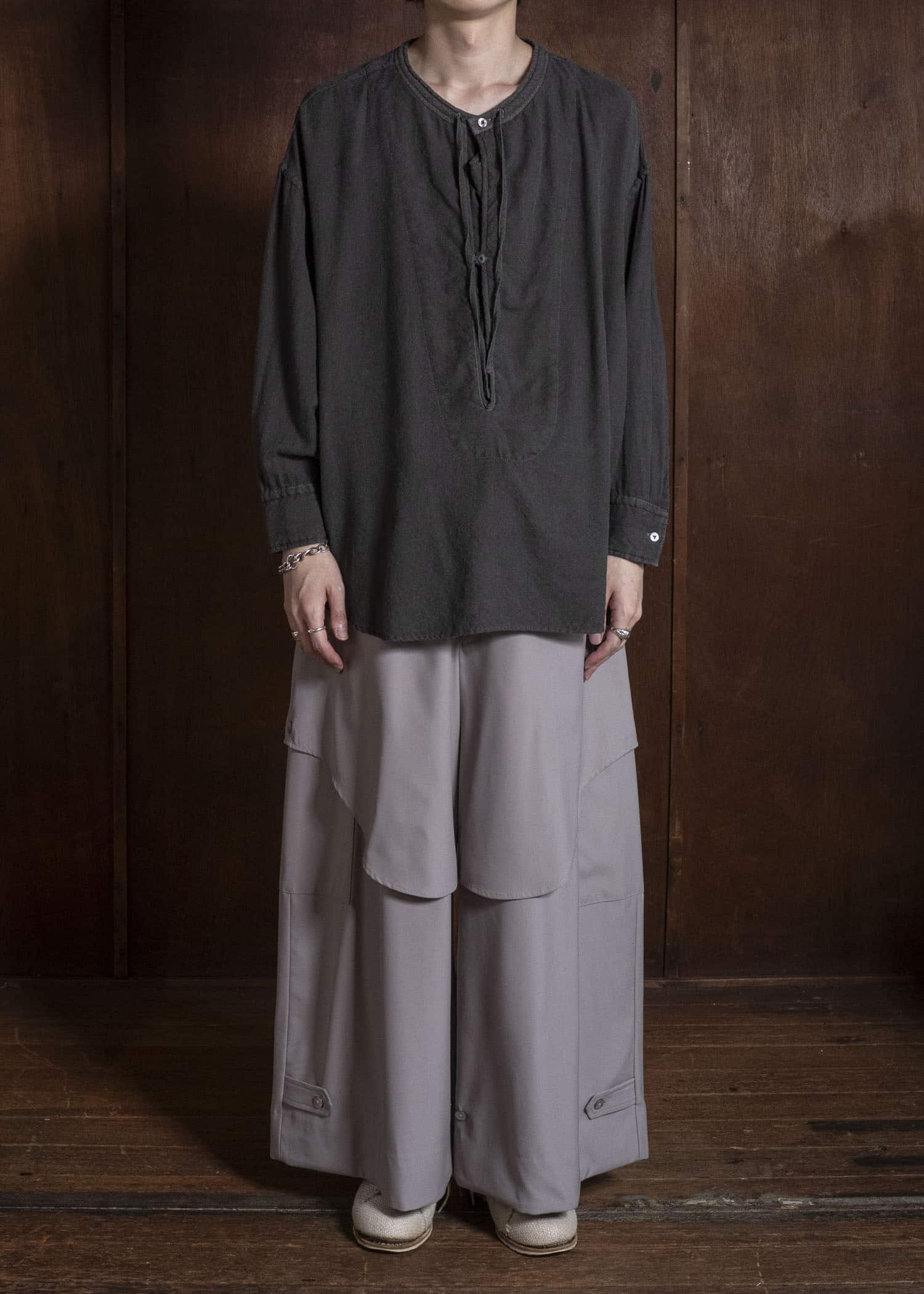 amachi. AY19S-1055-26AW Kashmir Wool Shirt Sumi
