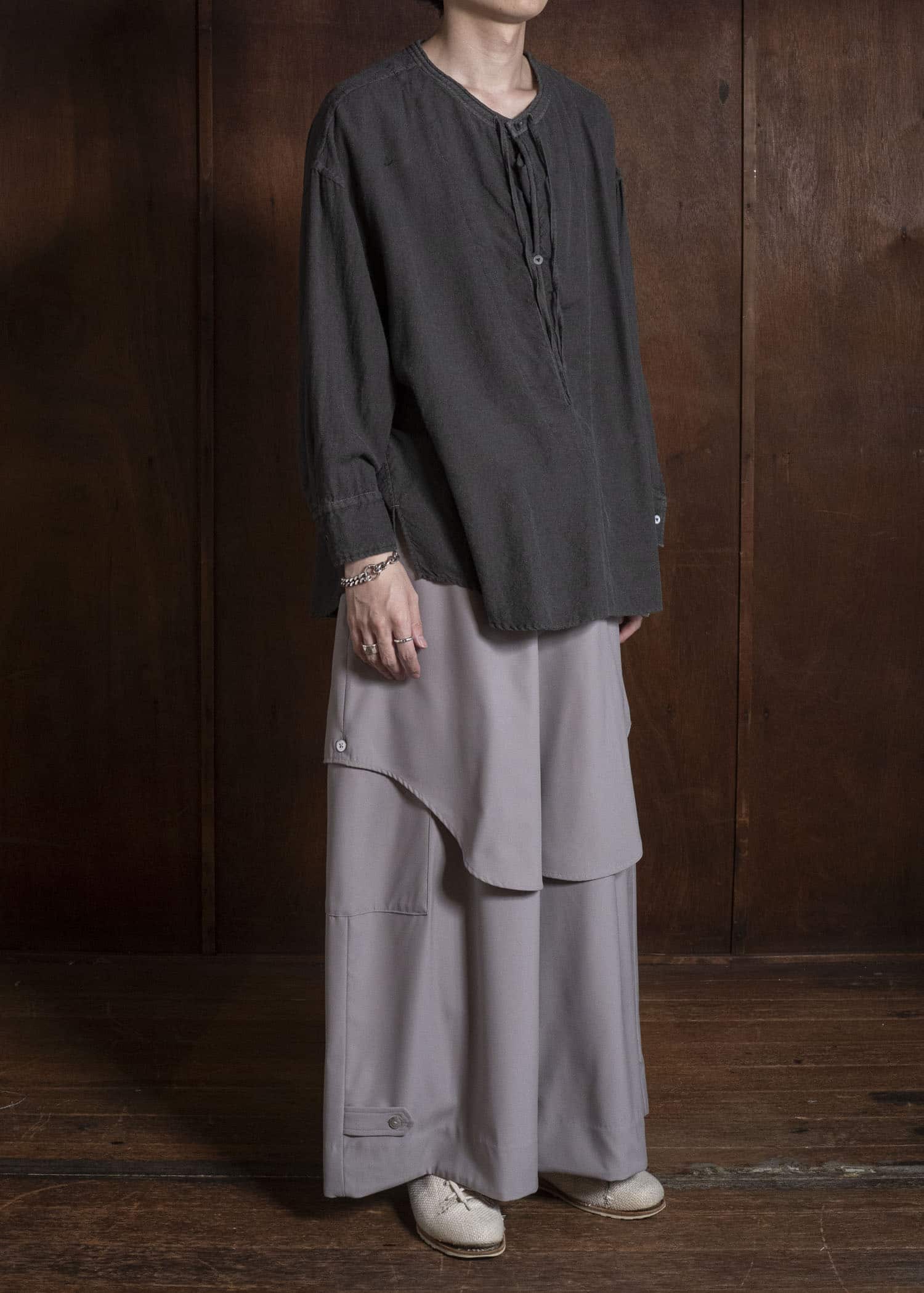amachi. AY19S-1055-26AW Kashmir Wool Shirt Sumi