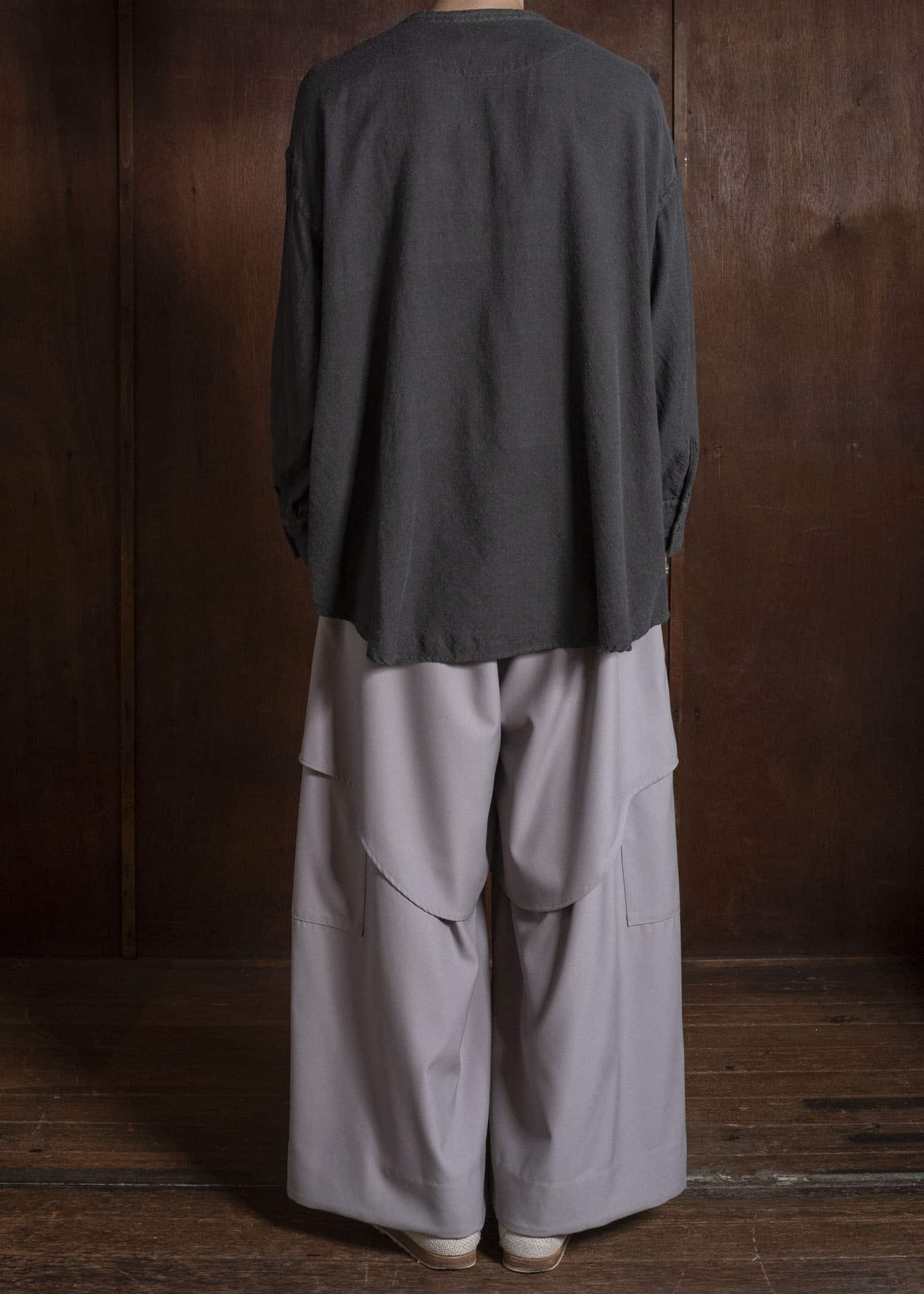 amachi. AY19S-1055-26AW Kashmir Wool Shirt Sumi