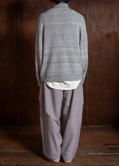 amachi. AY19K-4090 Gradation TOR High Neck Cardigan White Gray