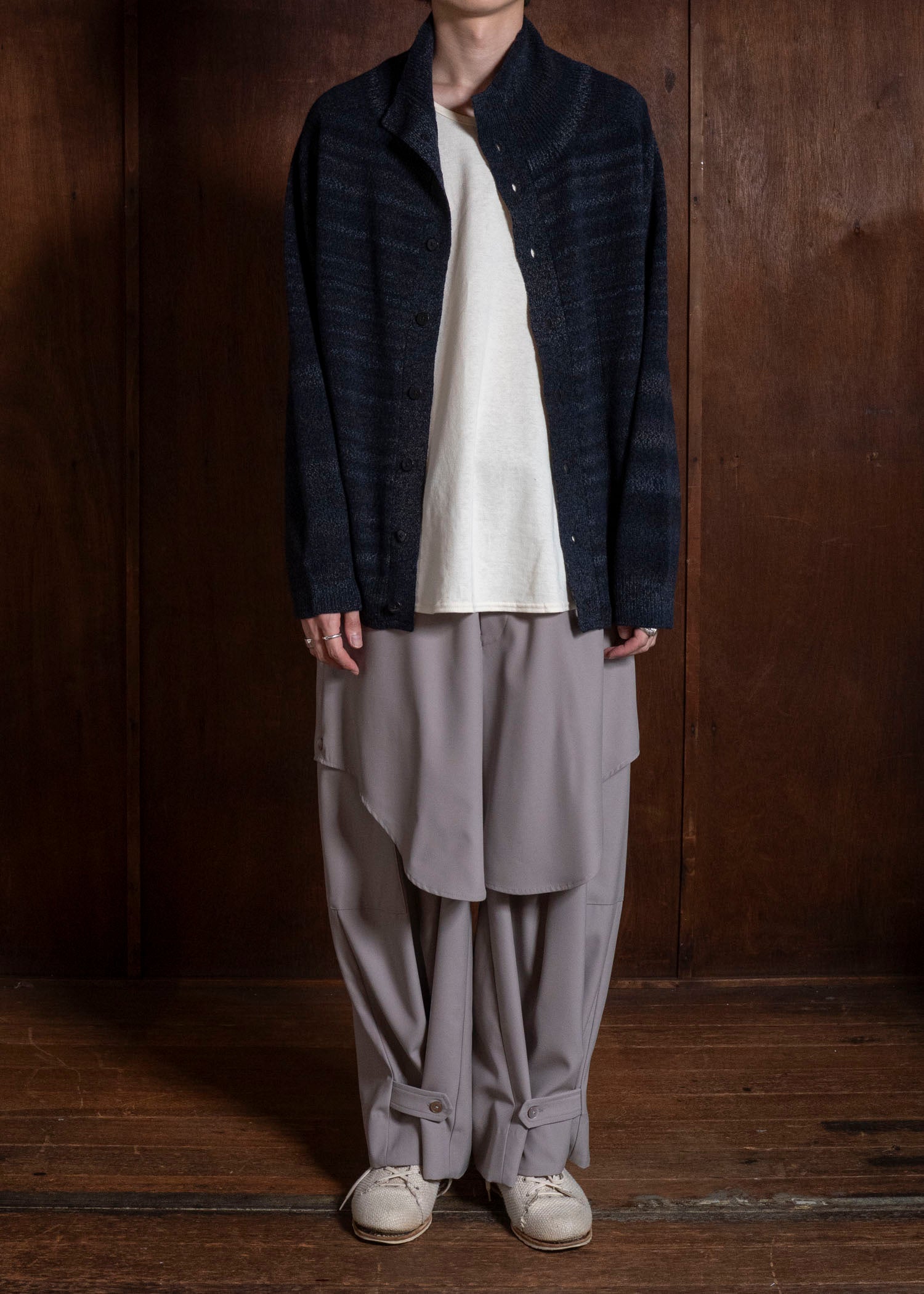 amachi. AY19K-4090 Gradation TOR High Neck Cardigan Navy Black