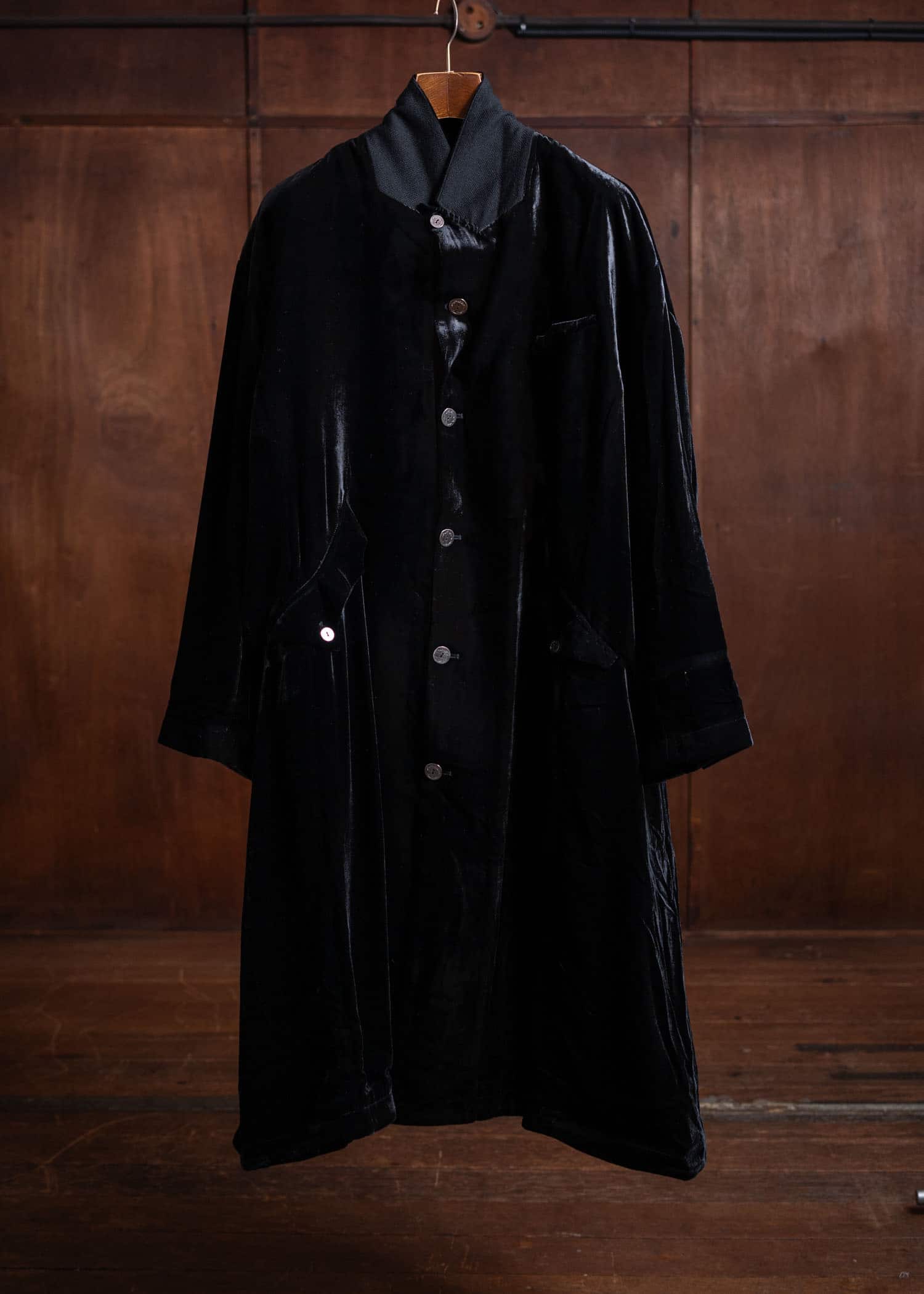 Professor.E Forgotten Materials - E Coat (Velvet) Black 24FW-FM-LC-03