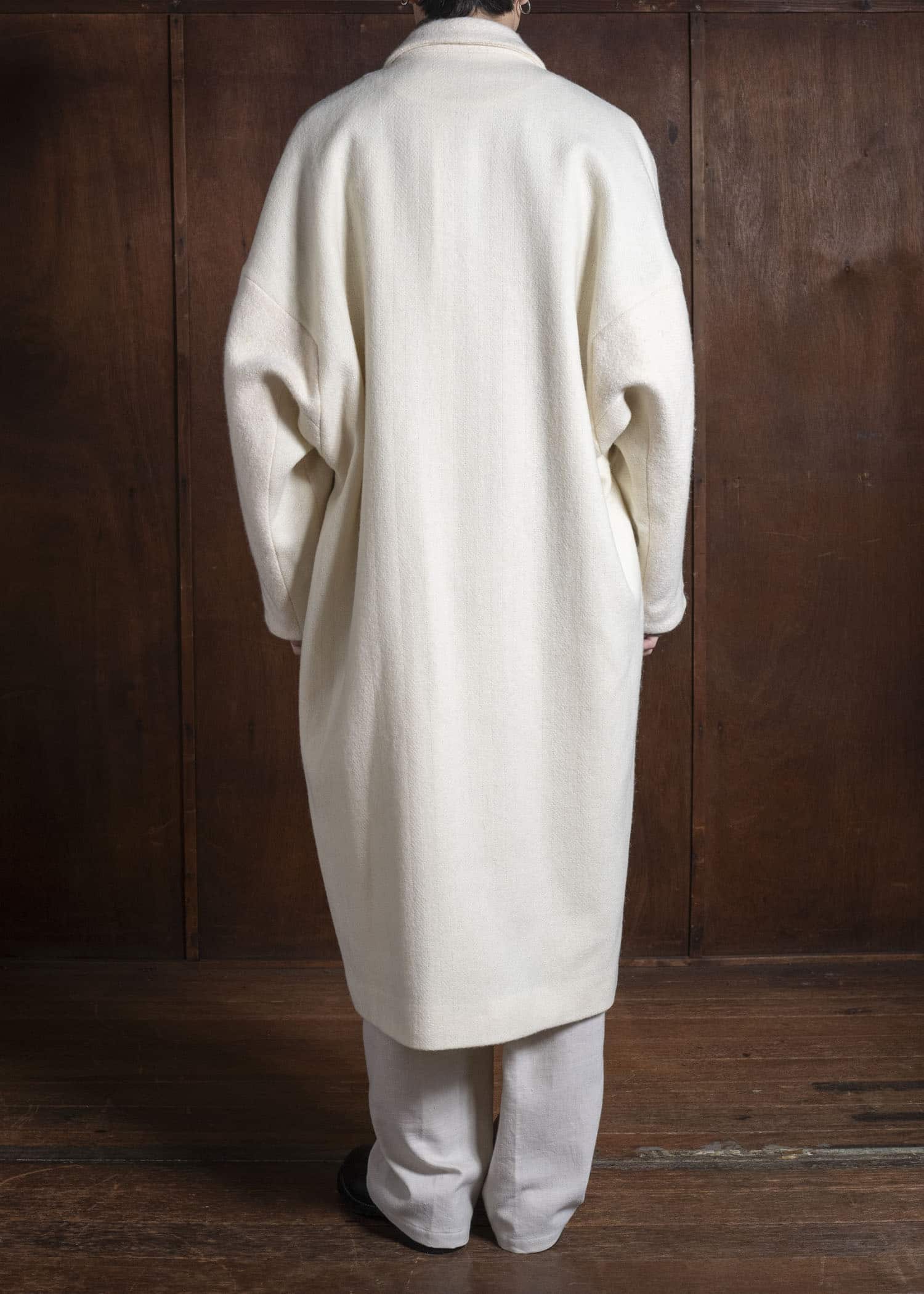 amachi. Covered Coat - 017[ Petrified wood button ] AY17C-2096 Off White