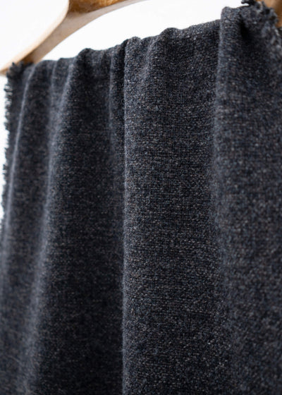 YOKO SAKAMOTO WOOL SCARF / BLACK