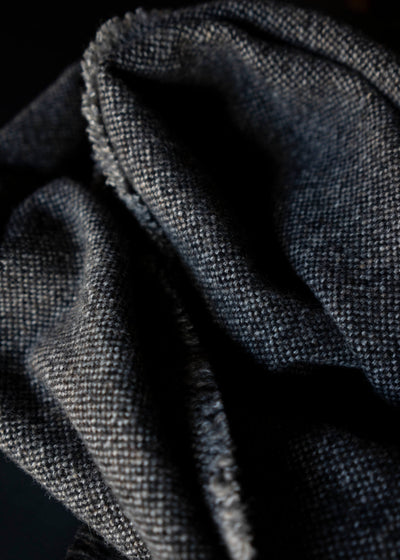 YOKO SAKAMOTO WOOL SCARF / CHARCOAL GRAY