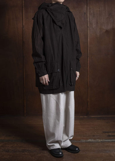 amachi. Fabric Forming Anorak AY17S-1074 ND - Dark Mud Brown