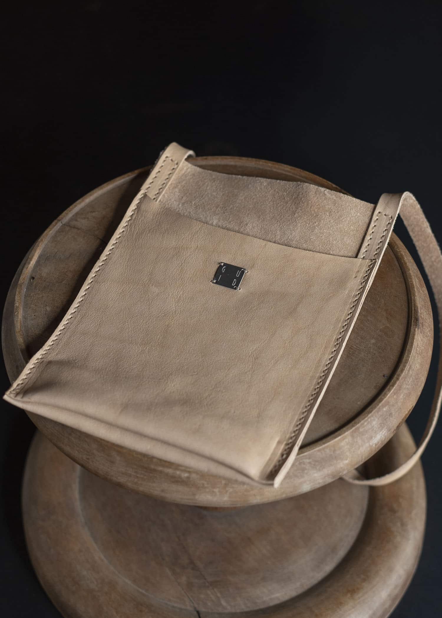 GUIDI PKT1-CO171T PHONE HOLDER SHOULDER CASE CO171T